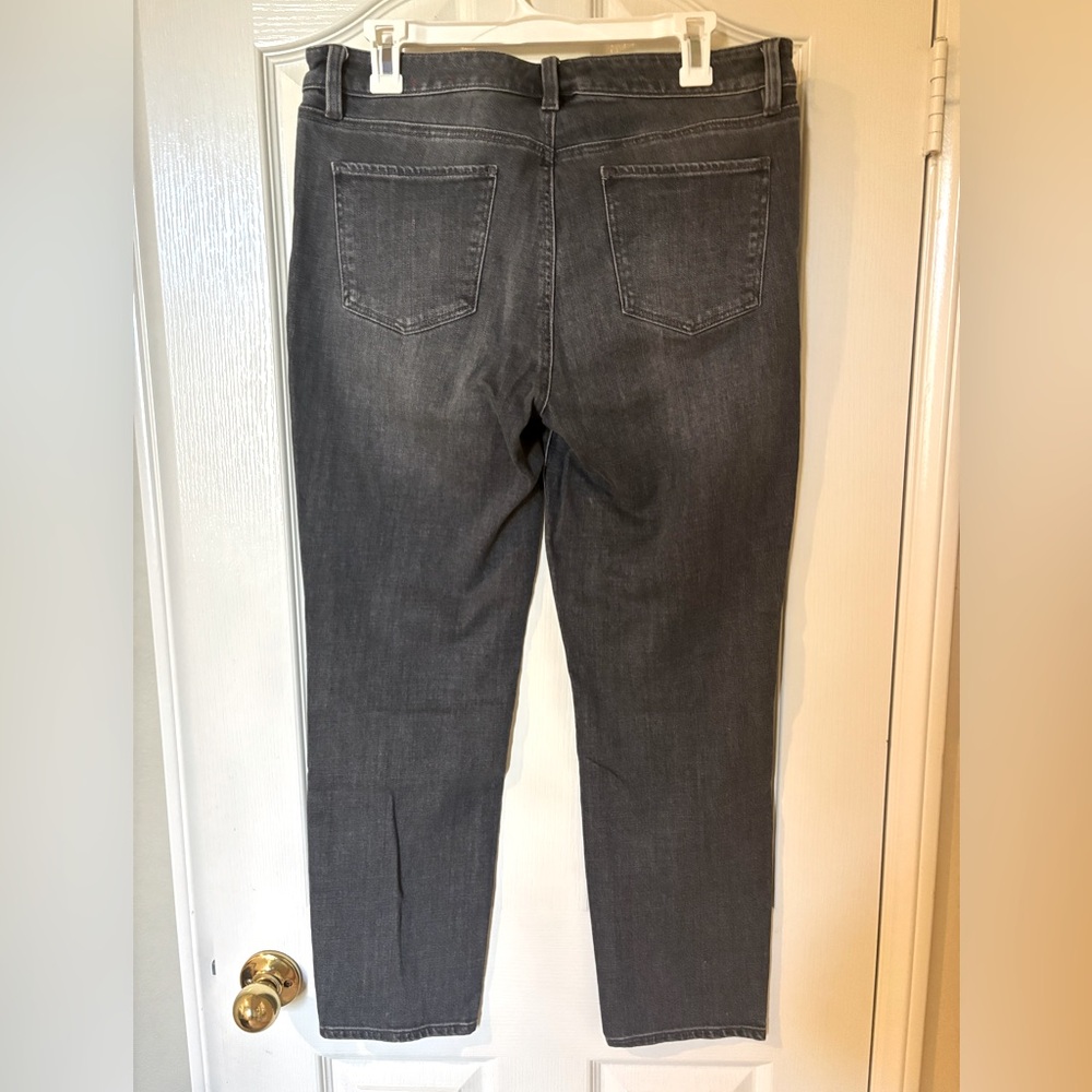 Misses Talbots gray five pocket jeans, size 10
